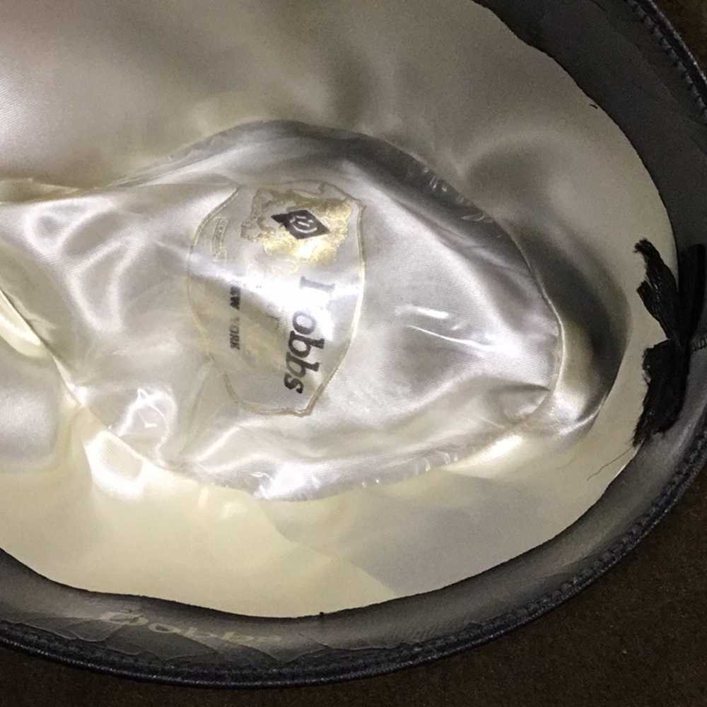 Dobb hat. ( Excellent condition) OPEN TO OFFERS - Picture 4 of 5
